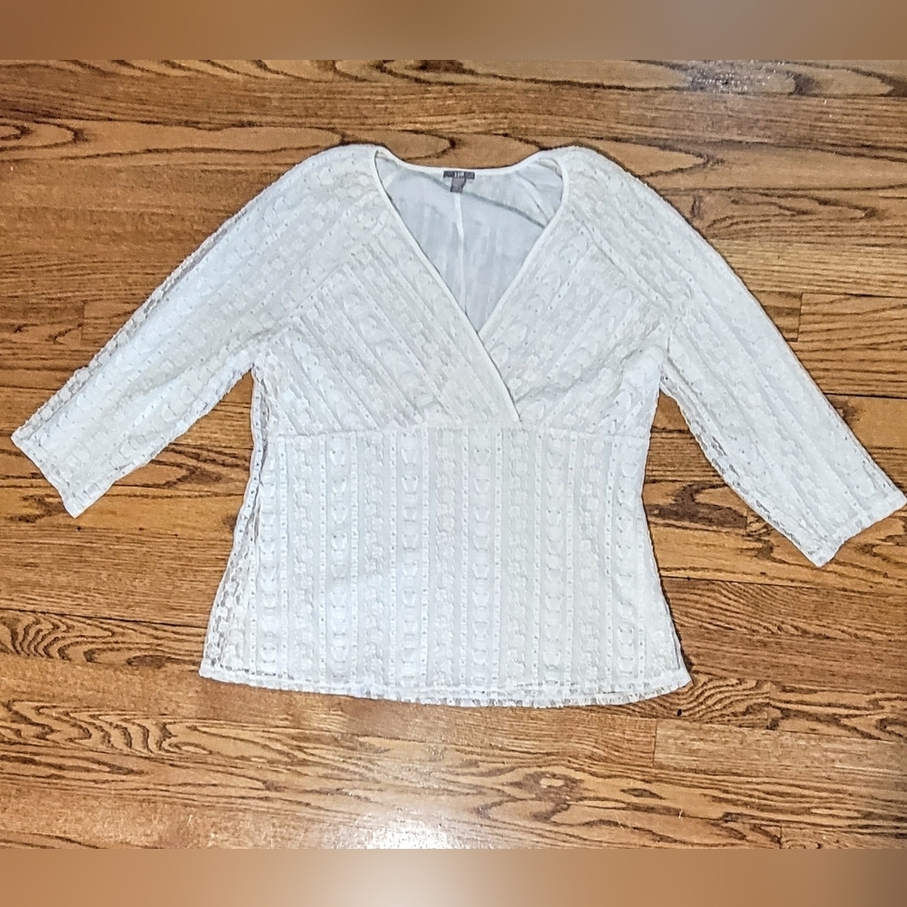 XL J. Jill Lace Babydoll Faux Wrap V-neck Lined Delicate Feminine White Elevated